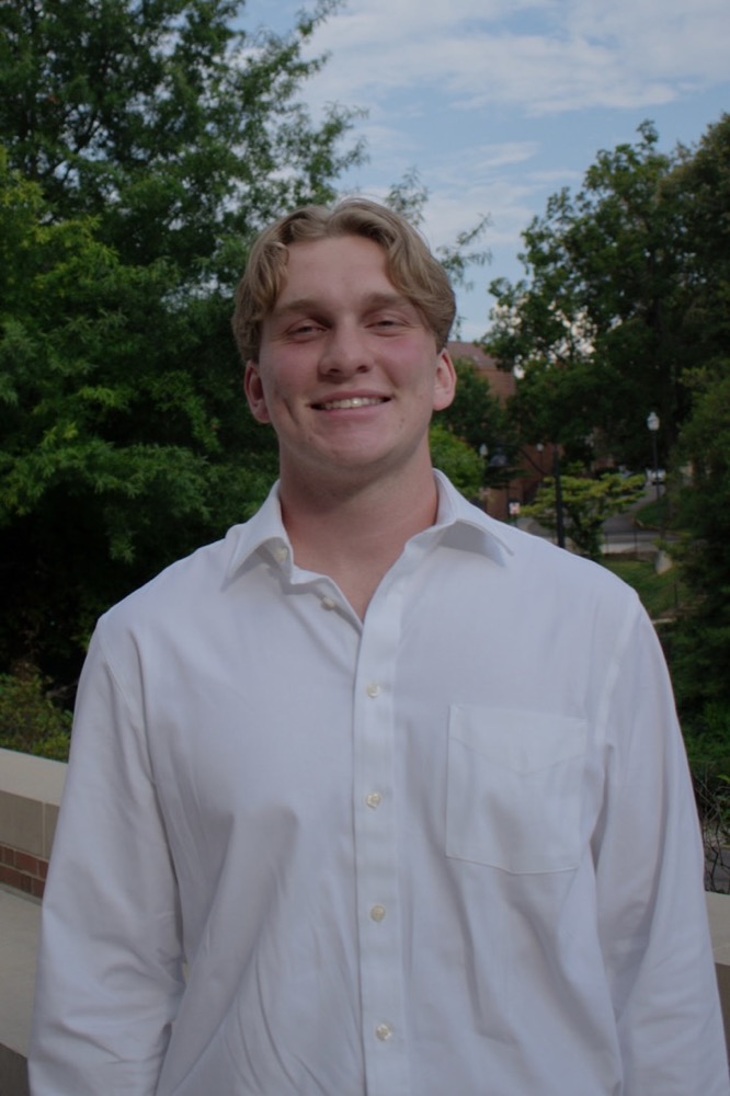 Davin Gleaves